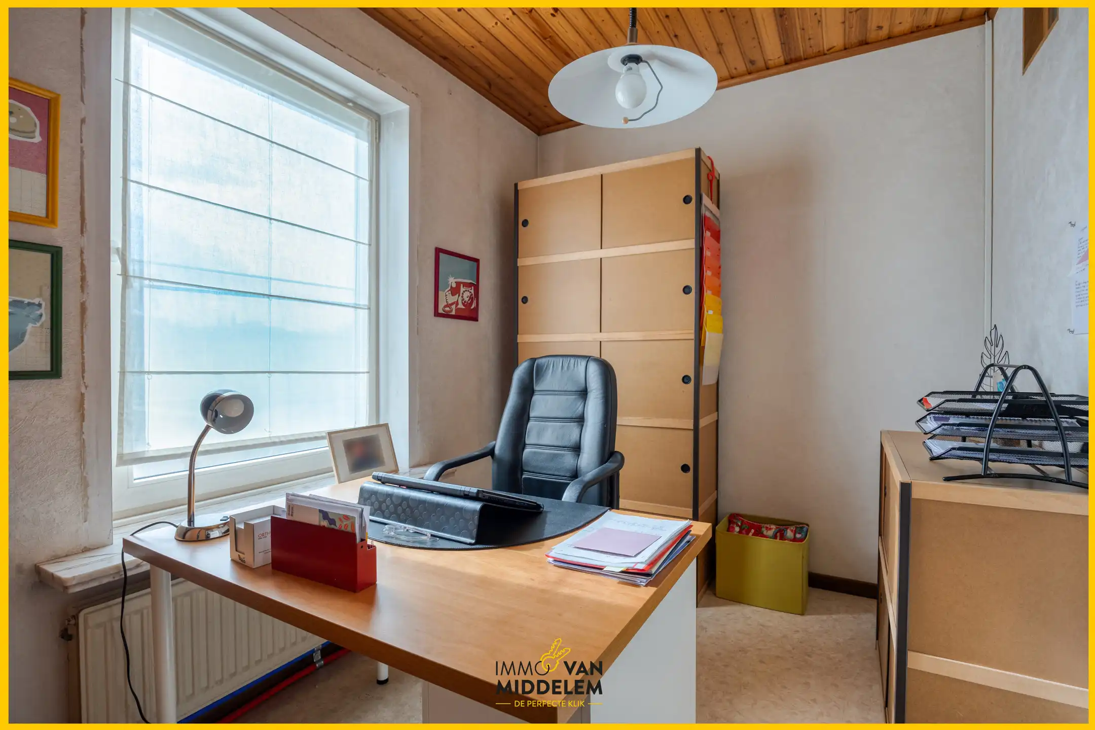 RUIME WONING MET 5 KAMERS, TERRAS, TUIN & PARKING foto 14