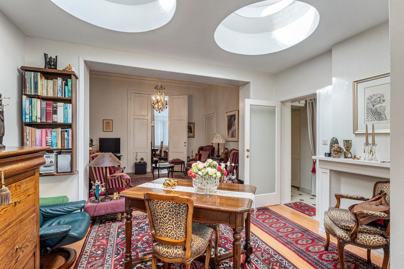 Karaktervolle herenwoning, 3 slpk, met stadskoer op wandelafstand van Gr. Markt  foto 4