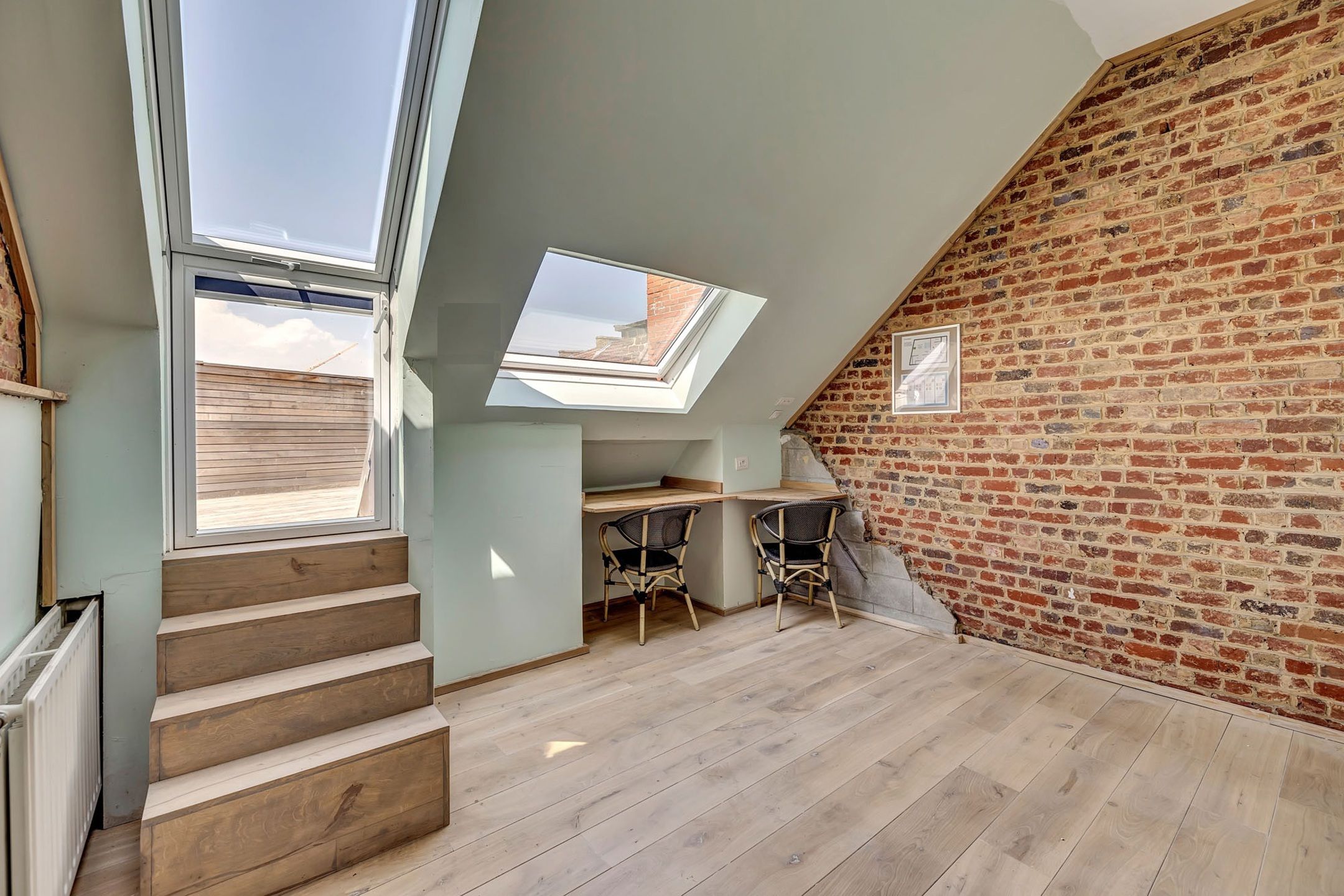 Instapklaar triplex of opbrengsteigendom met 5 slpks  foto 23