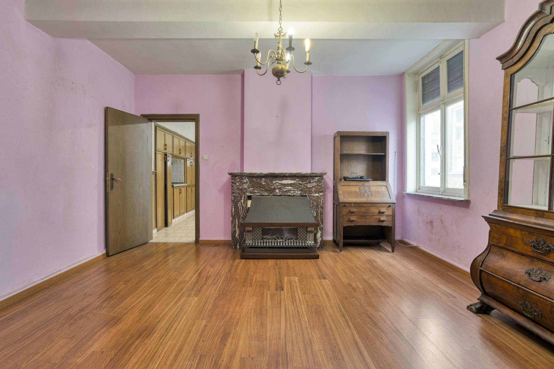 Hoekhuis te koop in centrum Brugge  foto 4