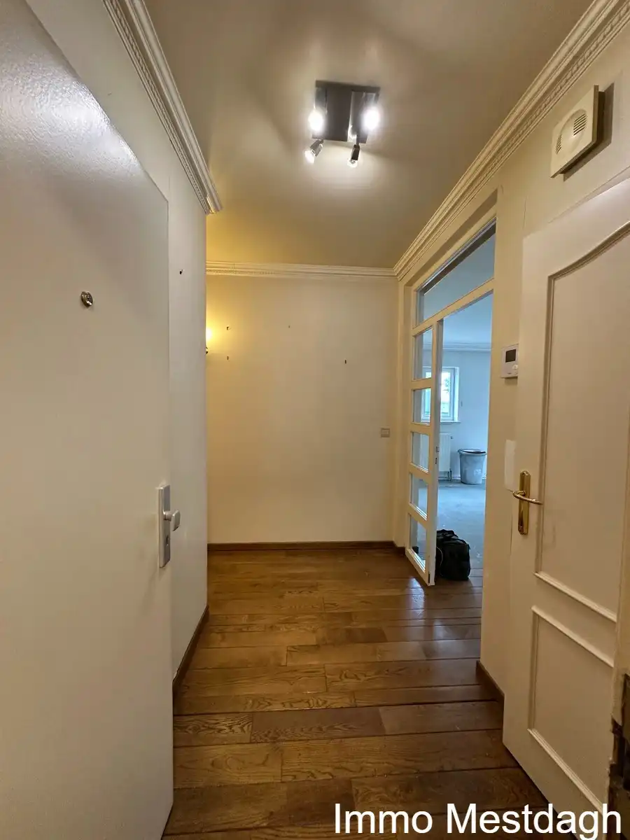 LEUK APPARTEMENT MET POTENTIEEL IN HARTJE DIEST foto 3