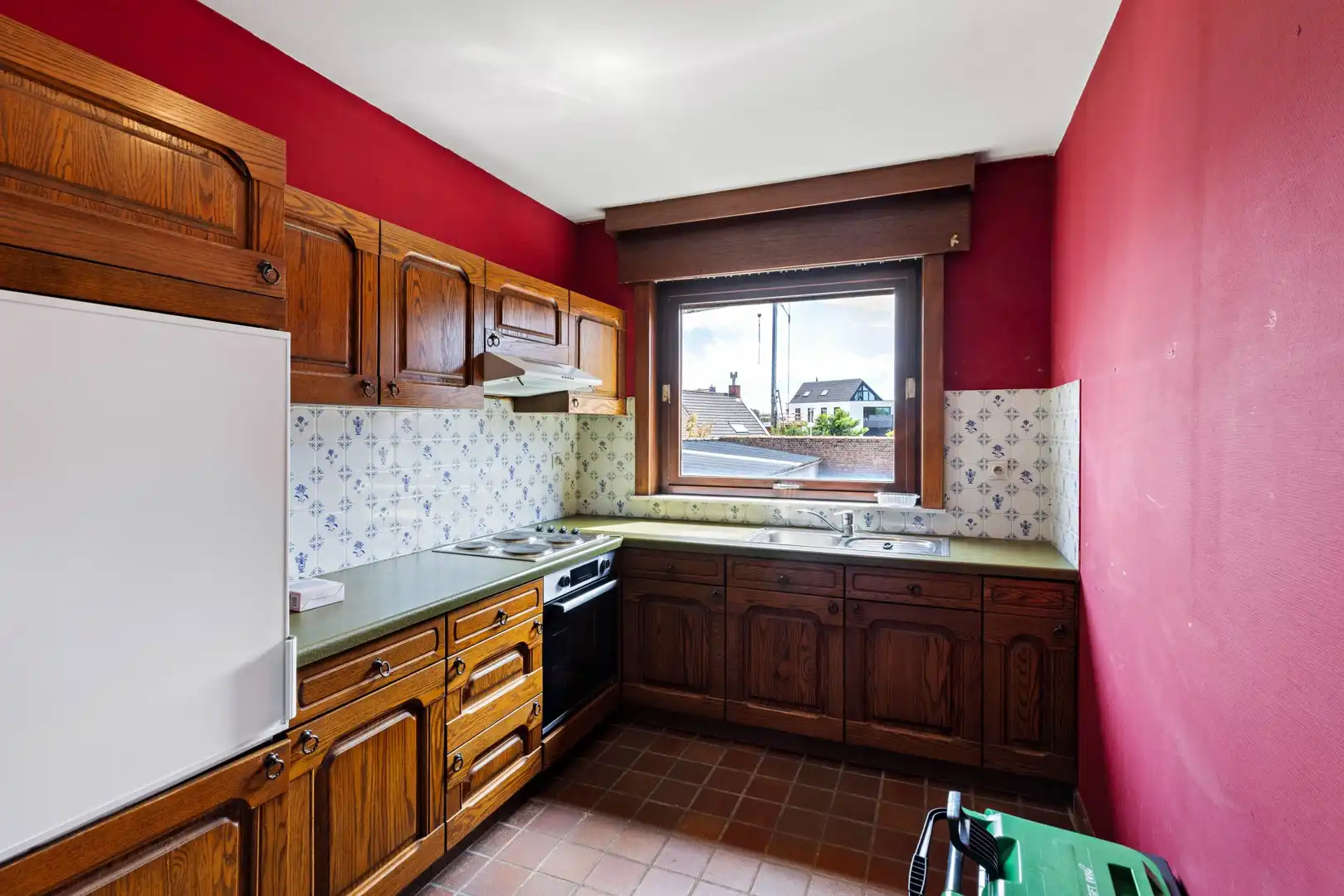 Ruim en lichtrijk appartement met 3 slaapkamers, terras en garage foto 7