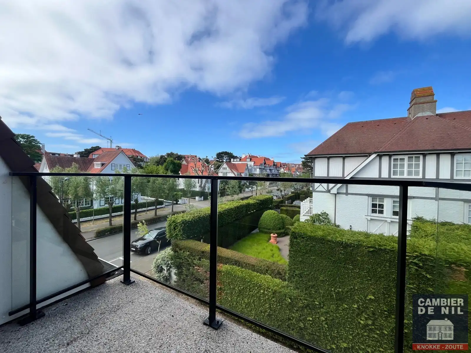 Prachtig ongemeubeld appartement op enkele stappen van het Albertplein!  foto 10