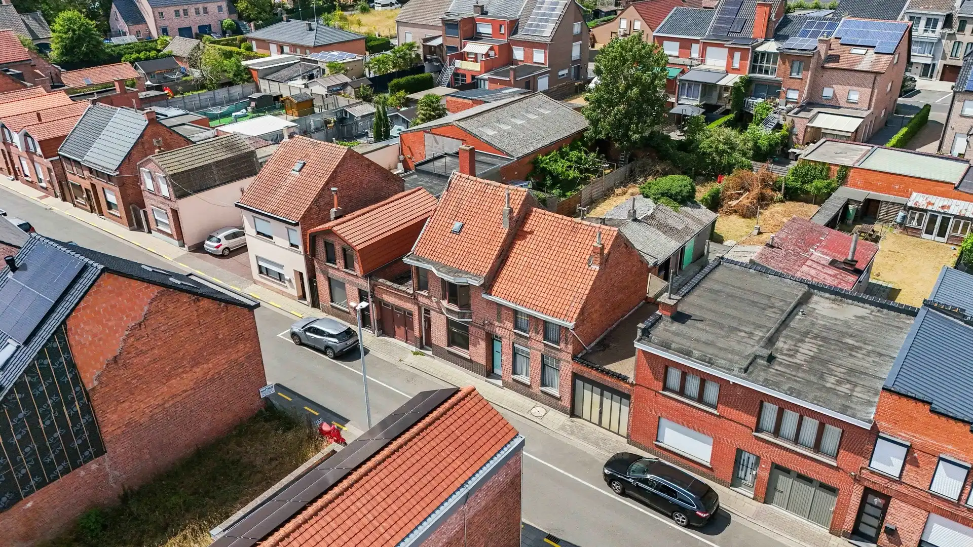 Twee te renoveren rijwoningen met potentieel foto 3