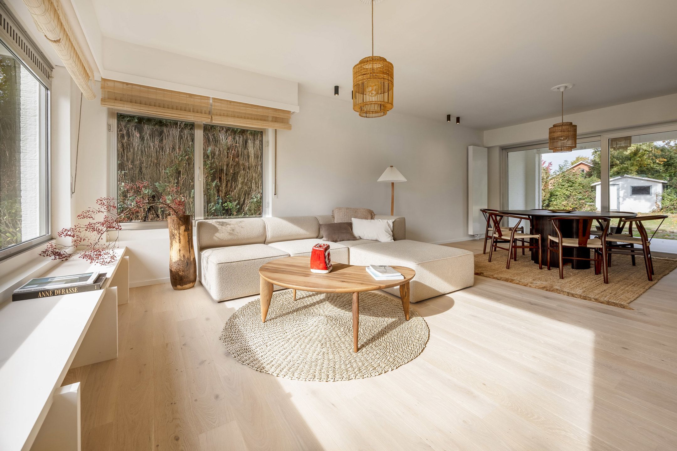 Stijlvol gerenoveerde woning in charmante Bloemenwijk foto 7