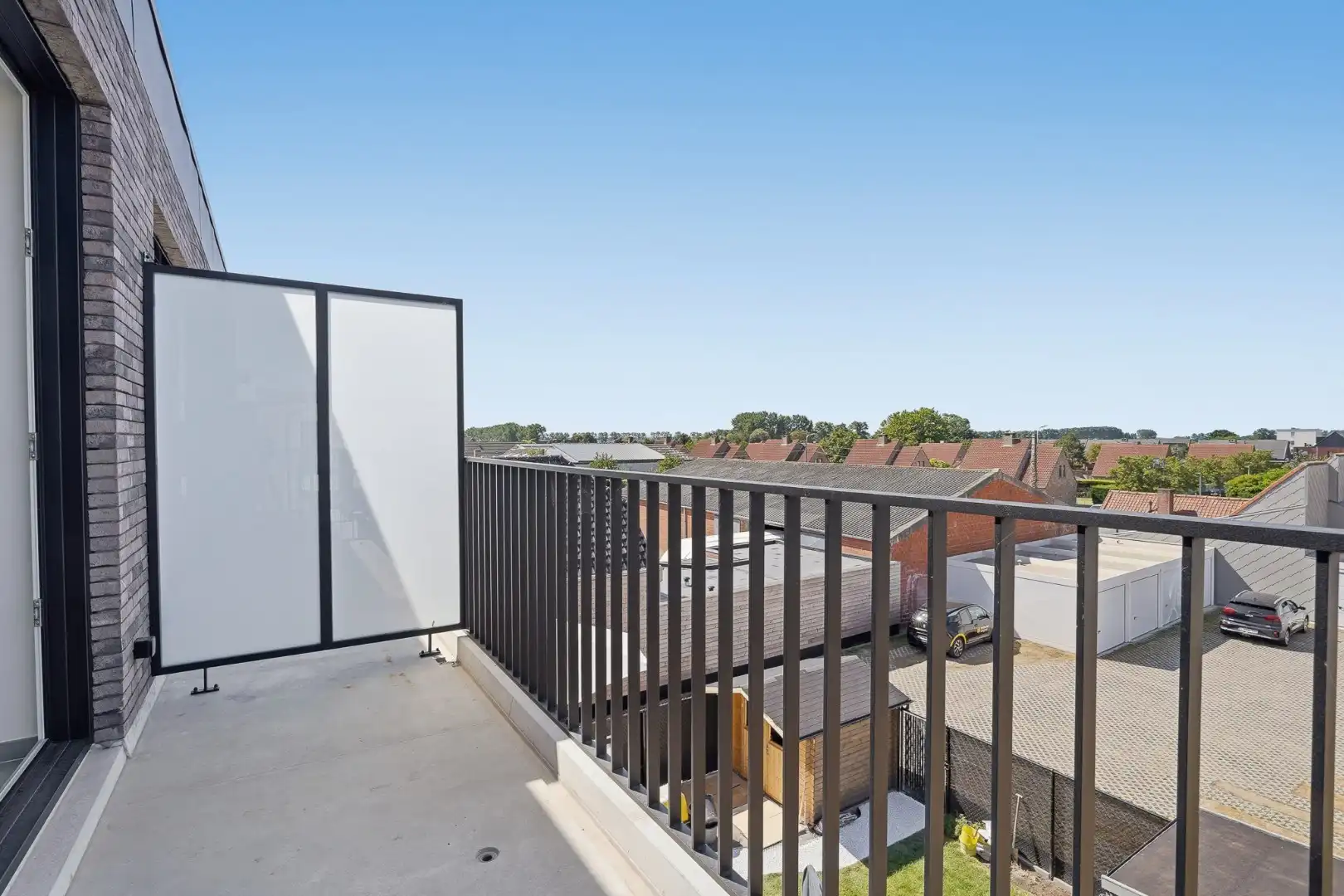 Nieuwbouwappartement met 1 slaapkamer en bovengrondse staanplaats te huur in Oudenburg! foto 7