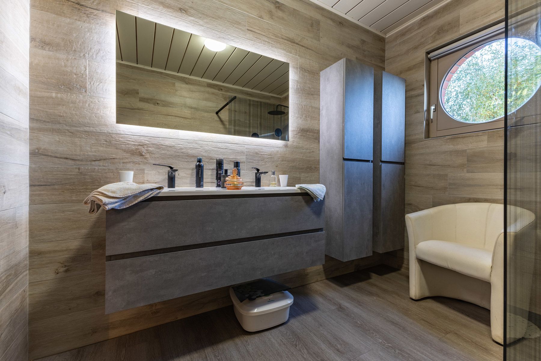 Prachtige villa met 6 slaapkamers in doodlopende straat foto 20