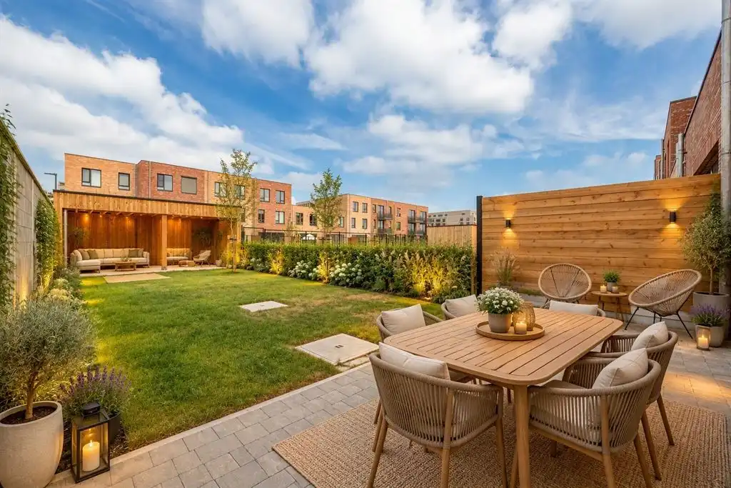 Nieuwbouwwoning onder registratie op toplocatie foto 3