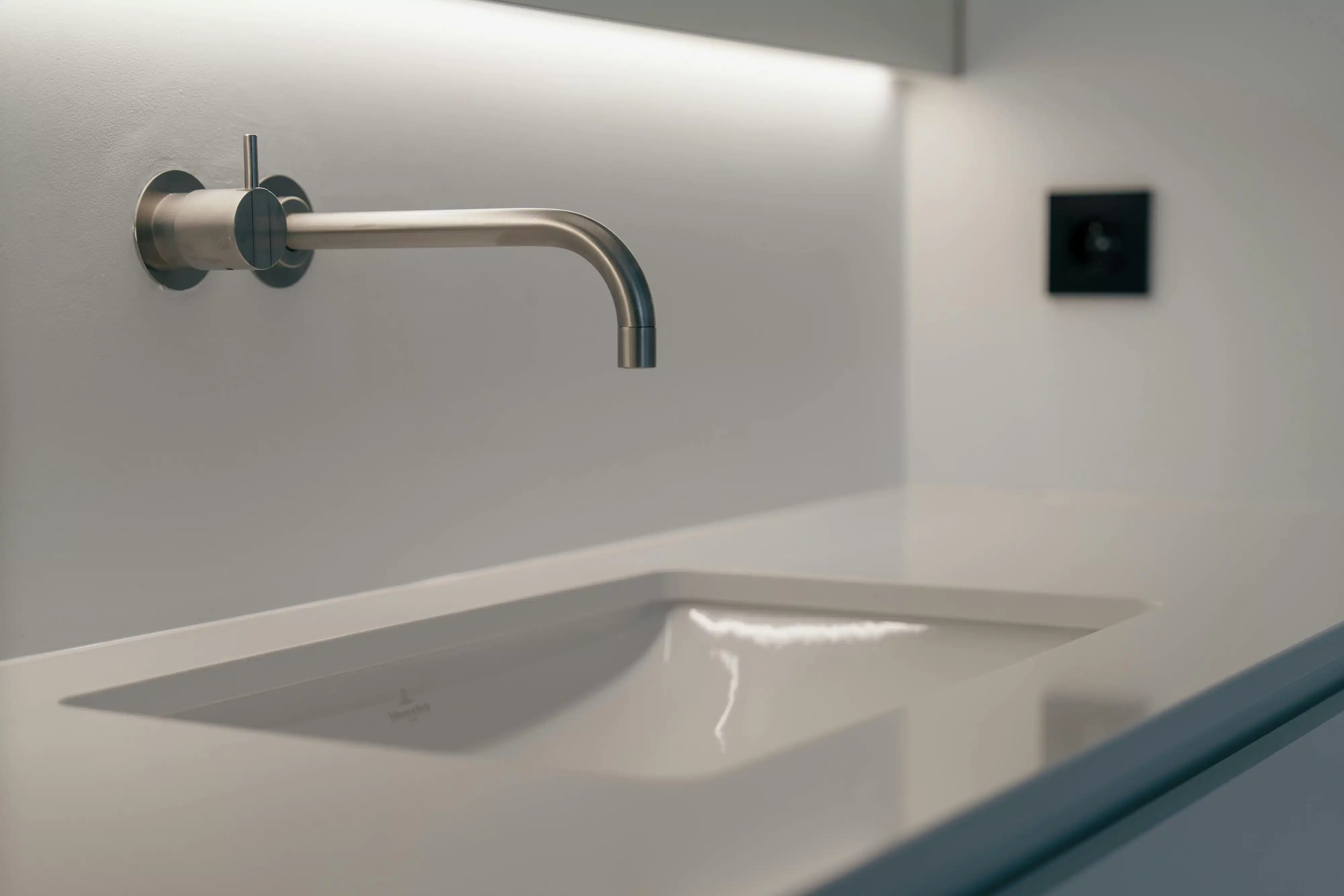 Hypermoderne strakke villa met zwembad in Gits foto 27