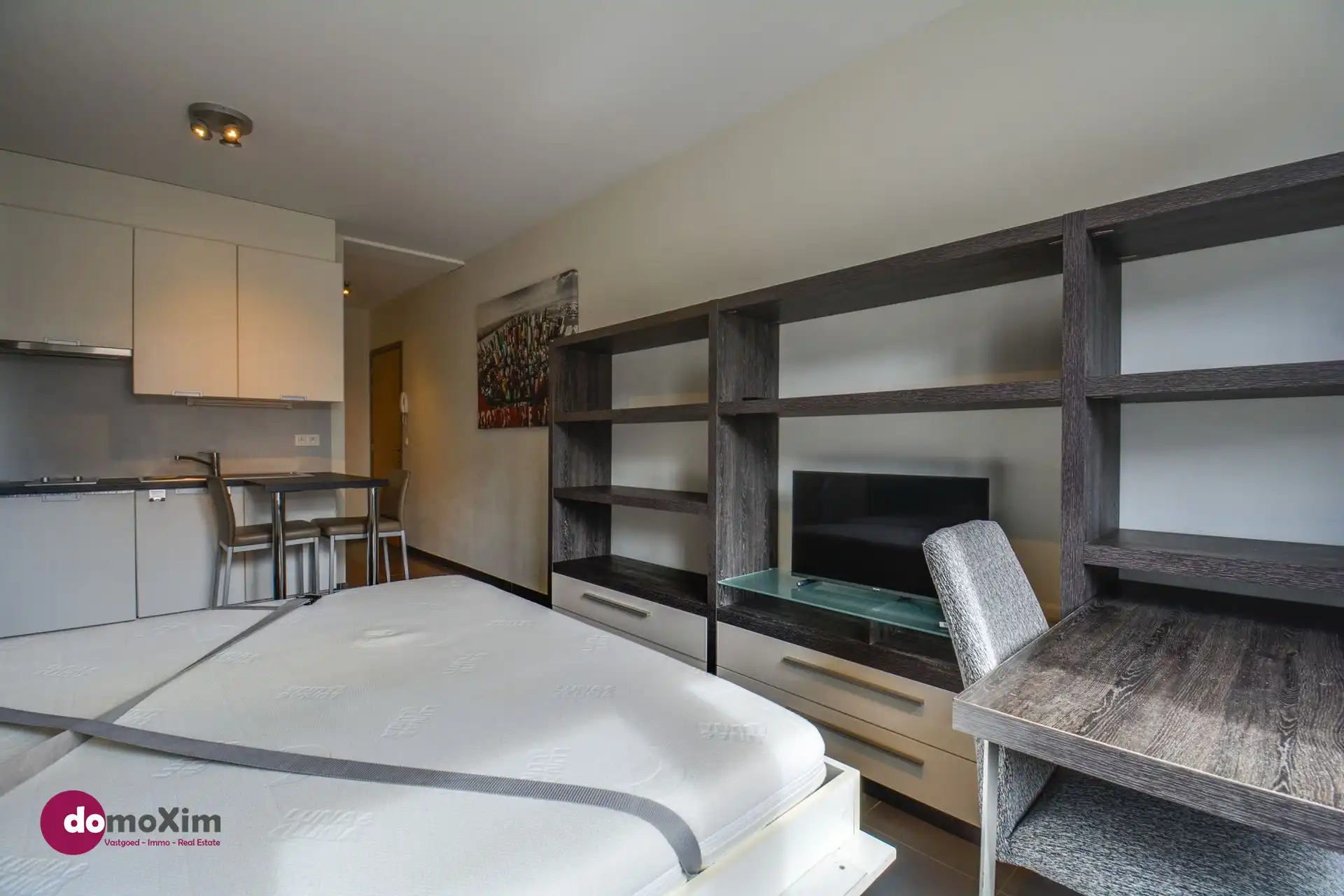 Moderne gemeubelde studio, geschikt voor één persoon, in het centrum van Leuven foto 7