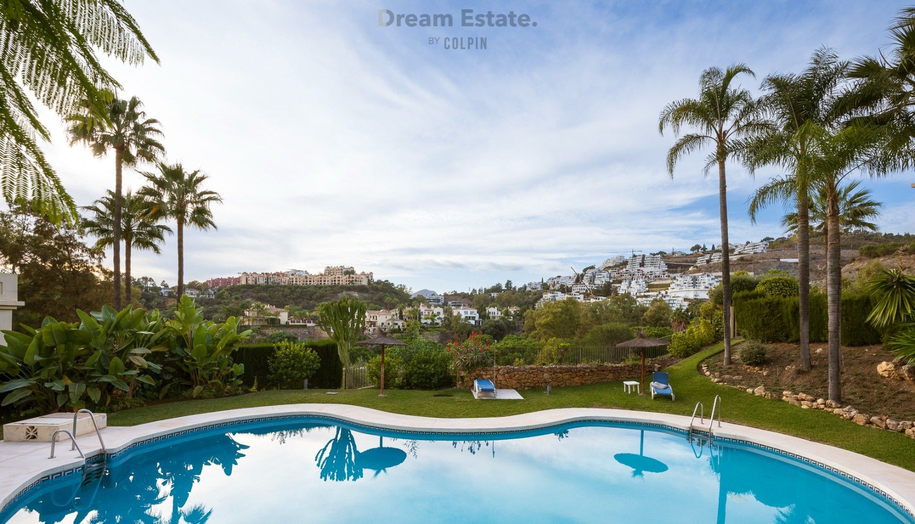 Een prachtige woning in de veilige en rustige omgeving van La Quinta met zéér mooi uitzicht op bergen, golf en zee. foto 48