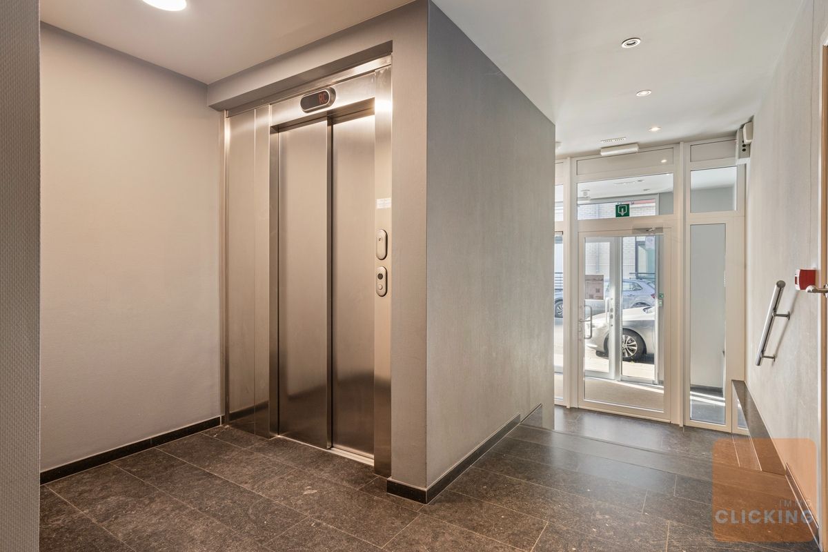 Tof 3 slaapkamerappartement met ruim terras foto 20