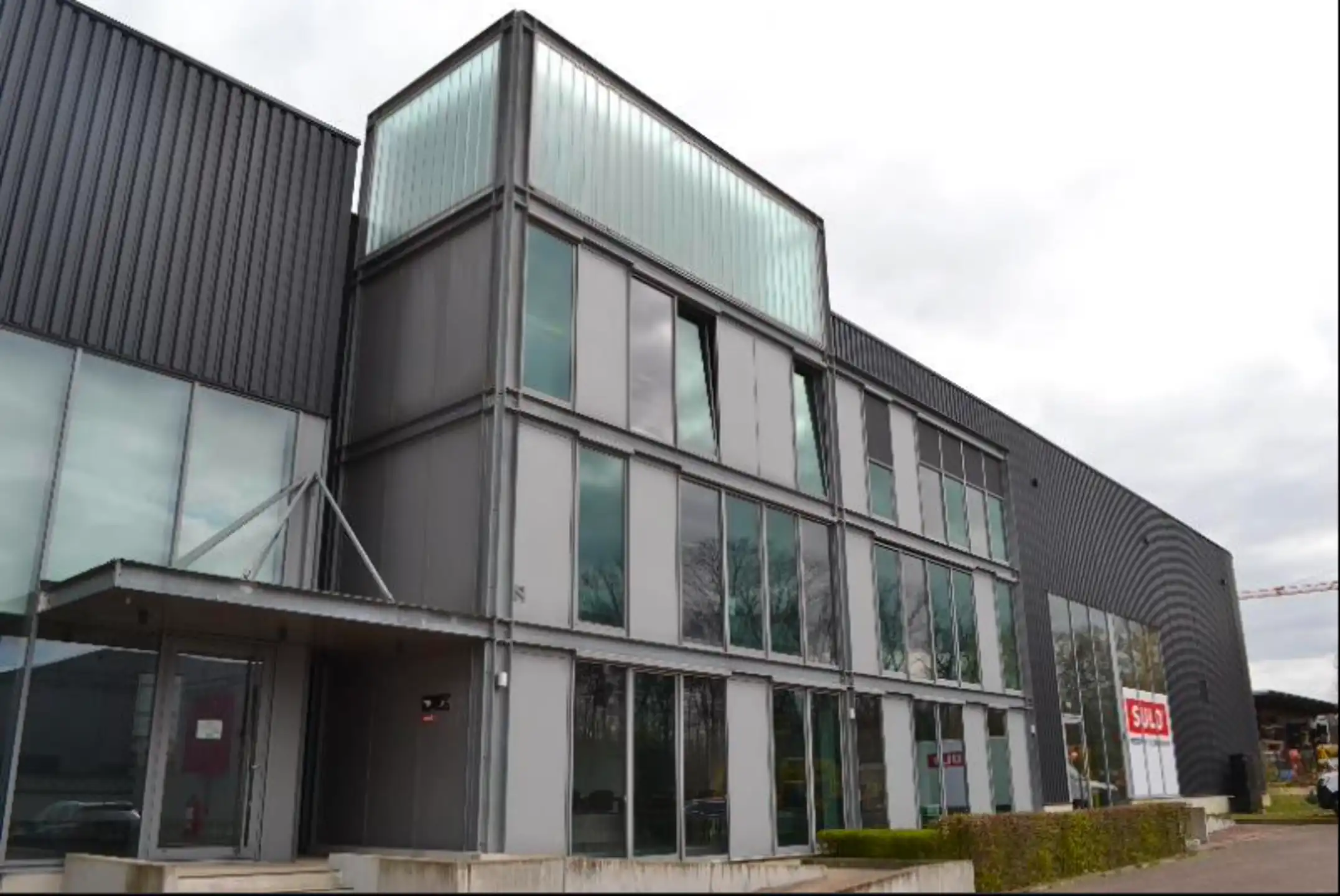  Te Huur Kantoorruimte 2 te Meerhout foto 2