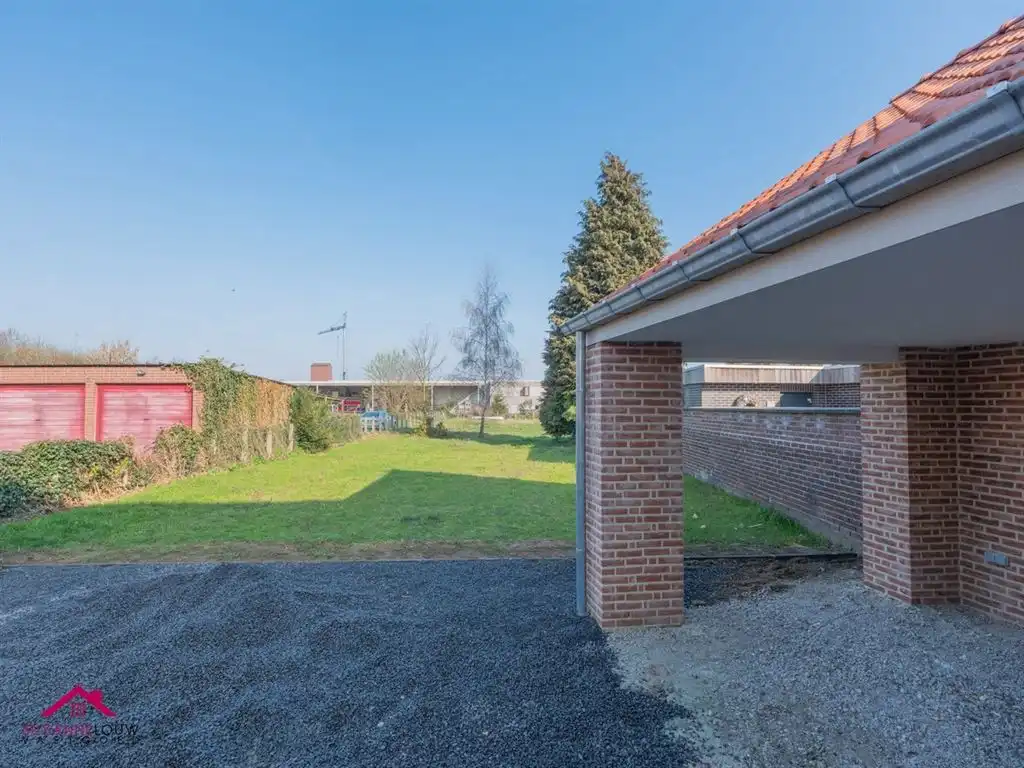 Instapklare gezinswoning, volledig gerenoveerd foto 6