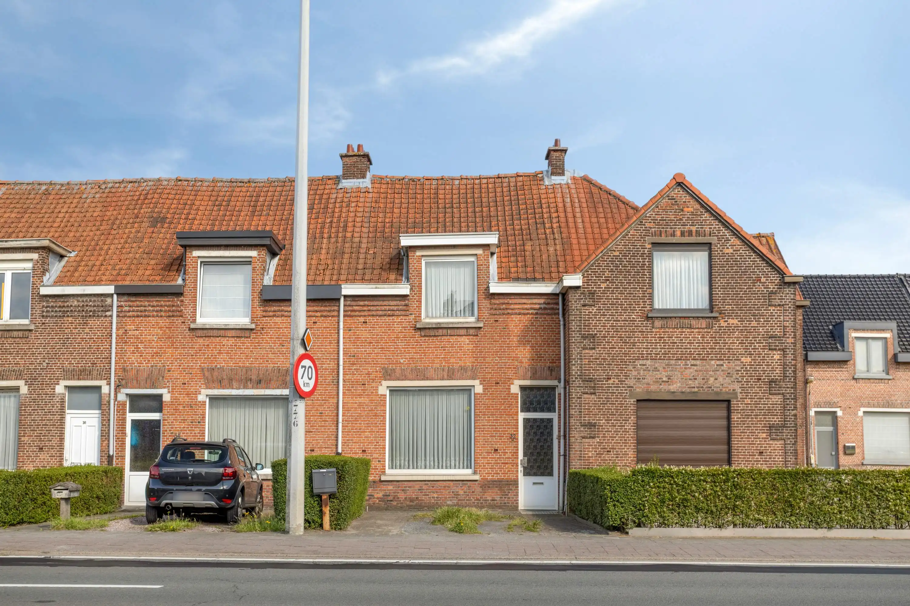 Huis met tuin en garage op perceel van 308m² te Borsbeek foto 2