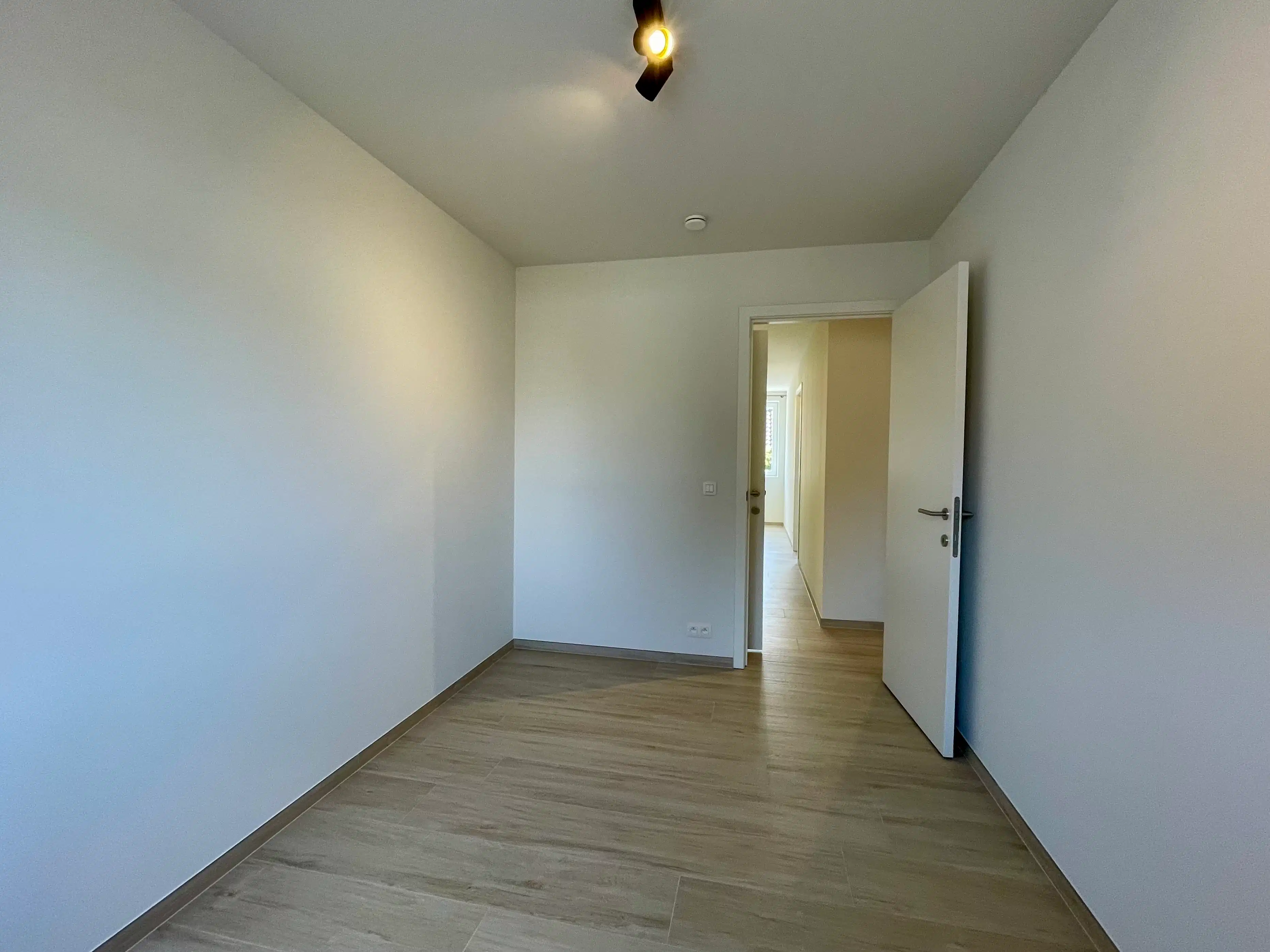 Ruime, energiezuinige nieuwbouwwwoning met 4 slaapkamers foto 18