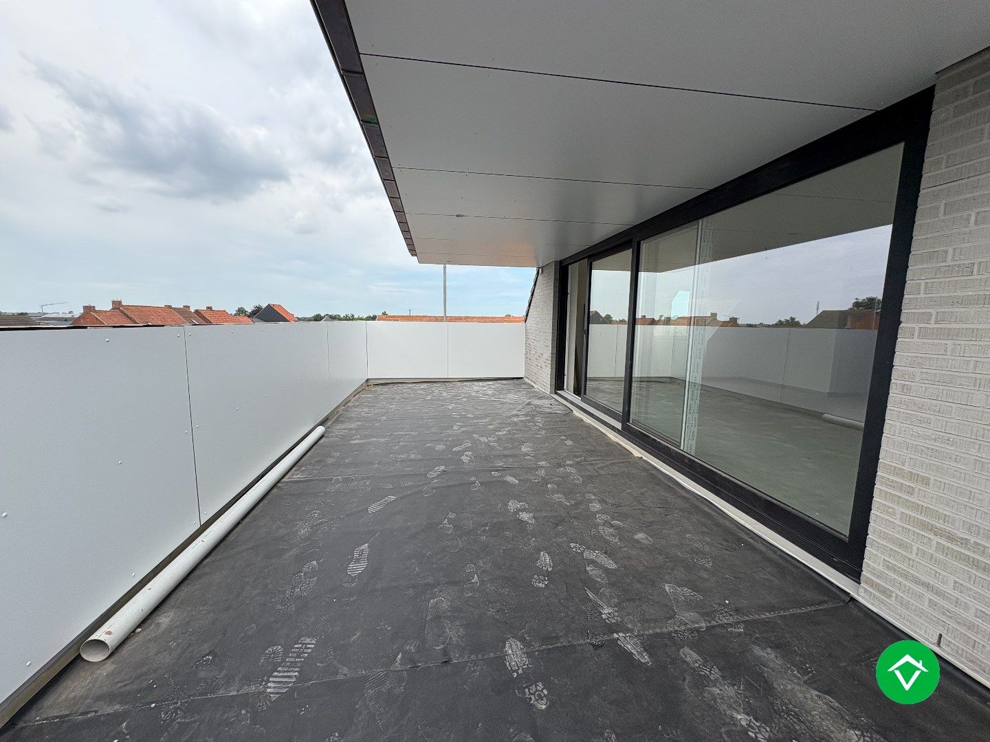 Nieuwbouwappartement met 2 slaapkamers en 1 terras in centrum Koekelare  foto 5