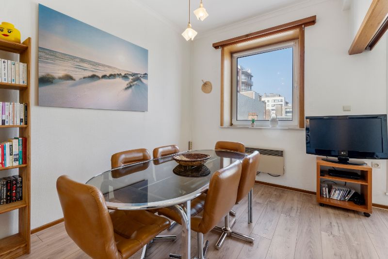 1 SLAAPKAMER APPARTEMENT met zijdelings zeezicht foto 14