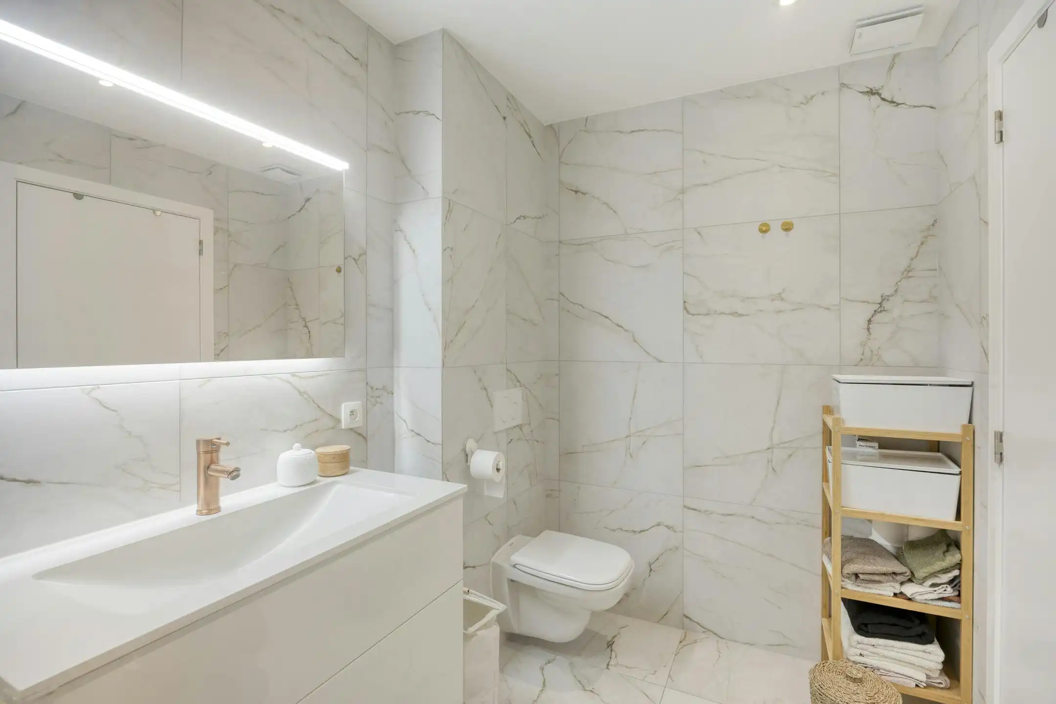 Gelijkvloers appartement met prachtige zuid-tuin en garage foto 7