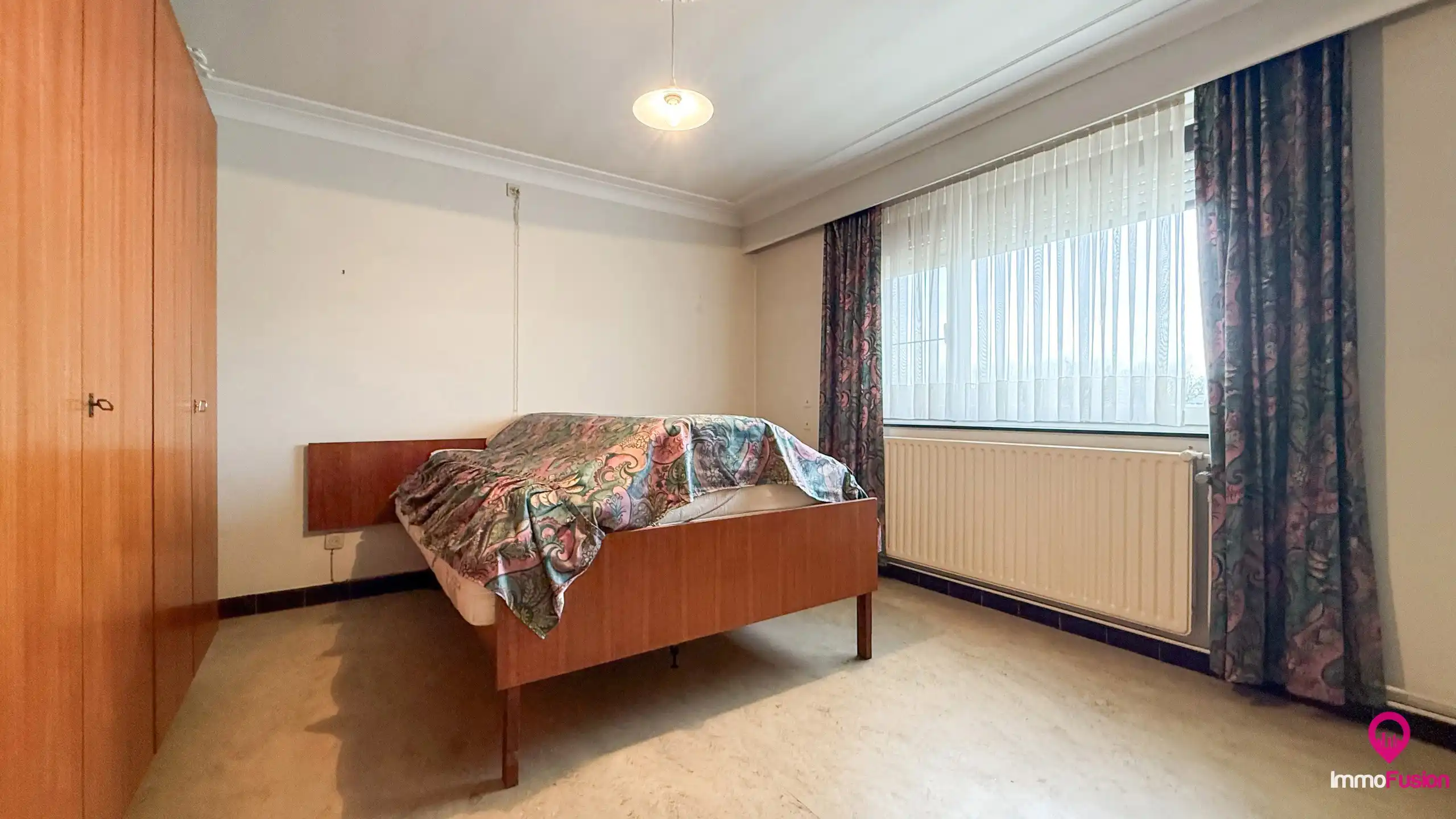 Ruime woning met 4slpk en veel privacy in rustige straat! foto 24