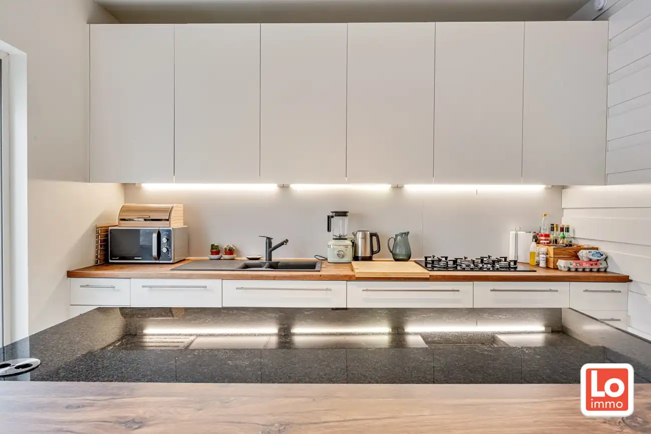 VERKOCHT!! Instapklare stadswoning met potentieel voor vrij beroep op een toplocatie nabij het centrum van Gent! foto 8