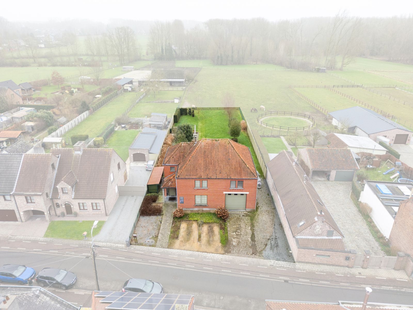 Luxueus gerenoveerde villa foto {{pictureIndex}}