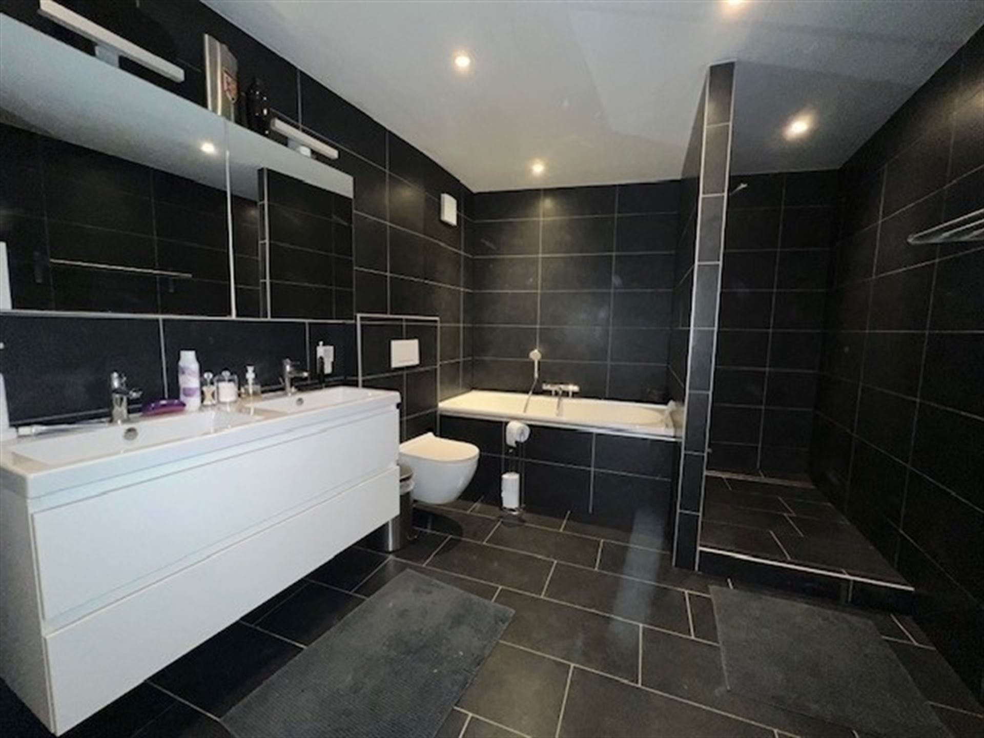 Gezellige woning met garage! foto 7