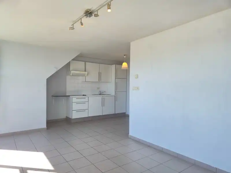 DAKAPPARTEMENT MET 1 SLAAPKAMER EN RUIM TERRAS TE HUUR IN WACHTEBEKE foto 6