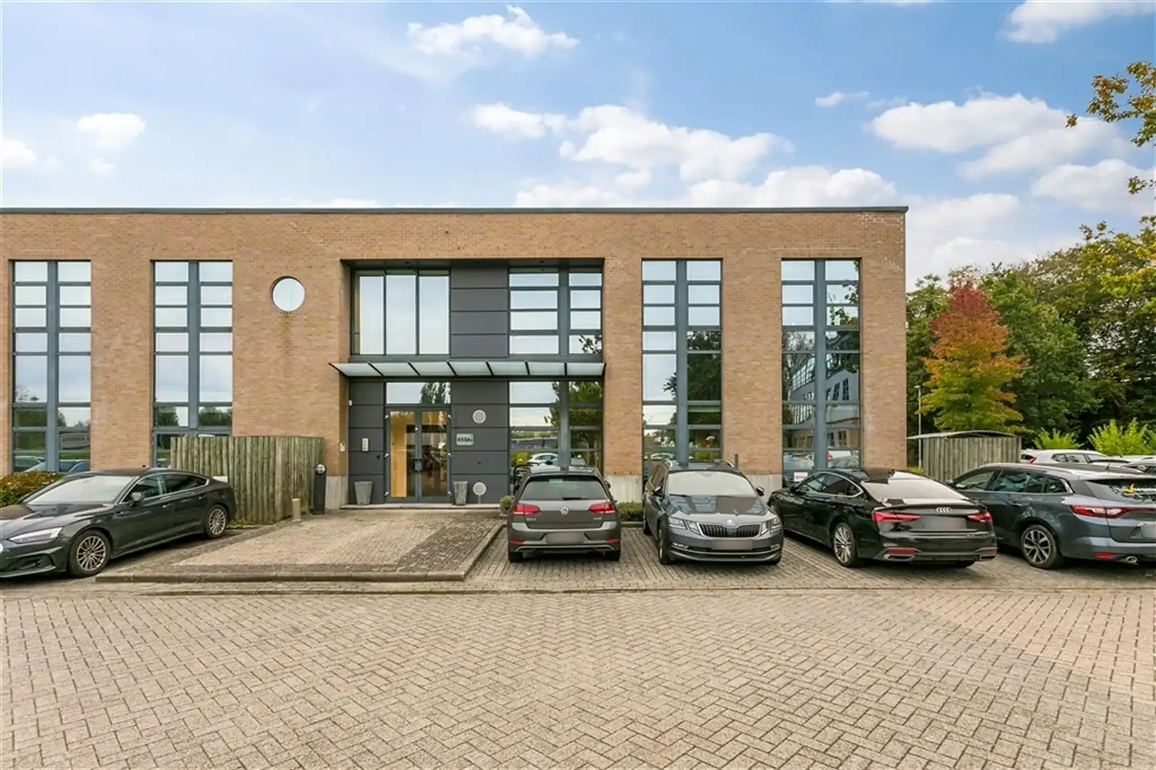 Kantoren te huur op het E19 Businesspark foto {{pictureIndex}}