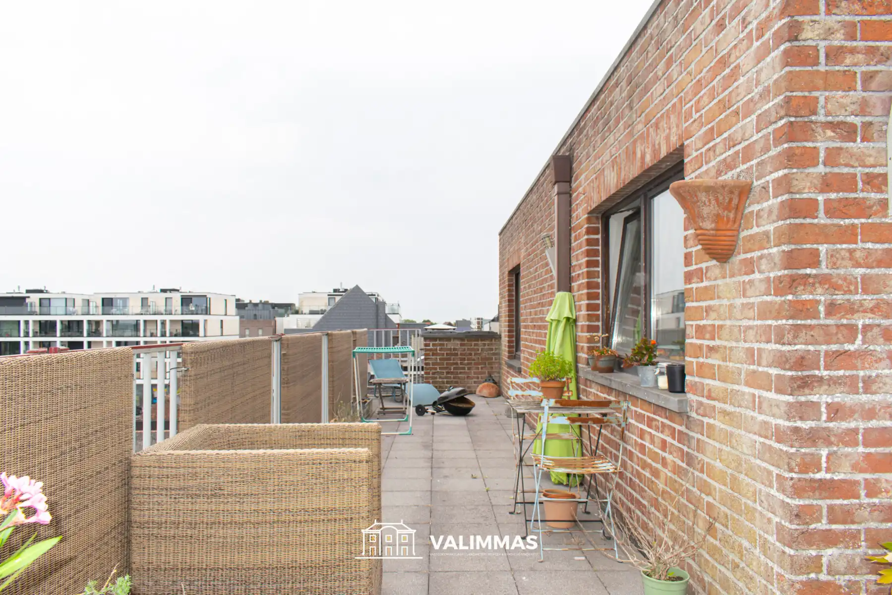 Instapklare penthouse met groot terras & (optioneel) garage foto 8