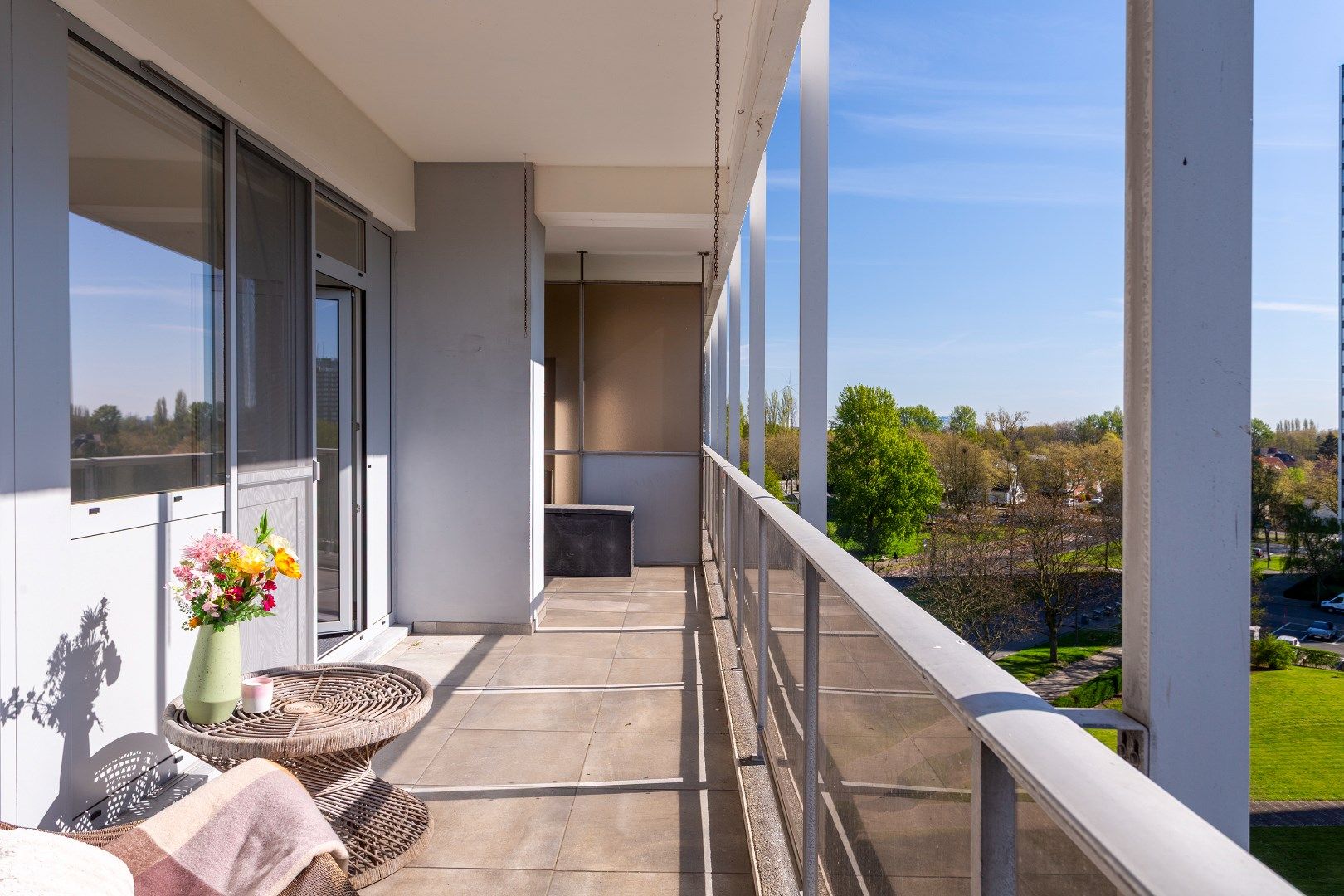 Knap gerenoveerd appartement met adembenemende uitzichten!   foto 18