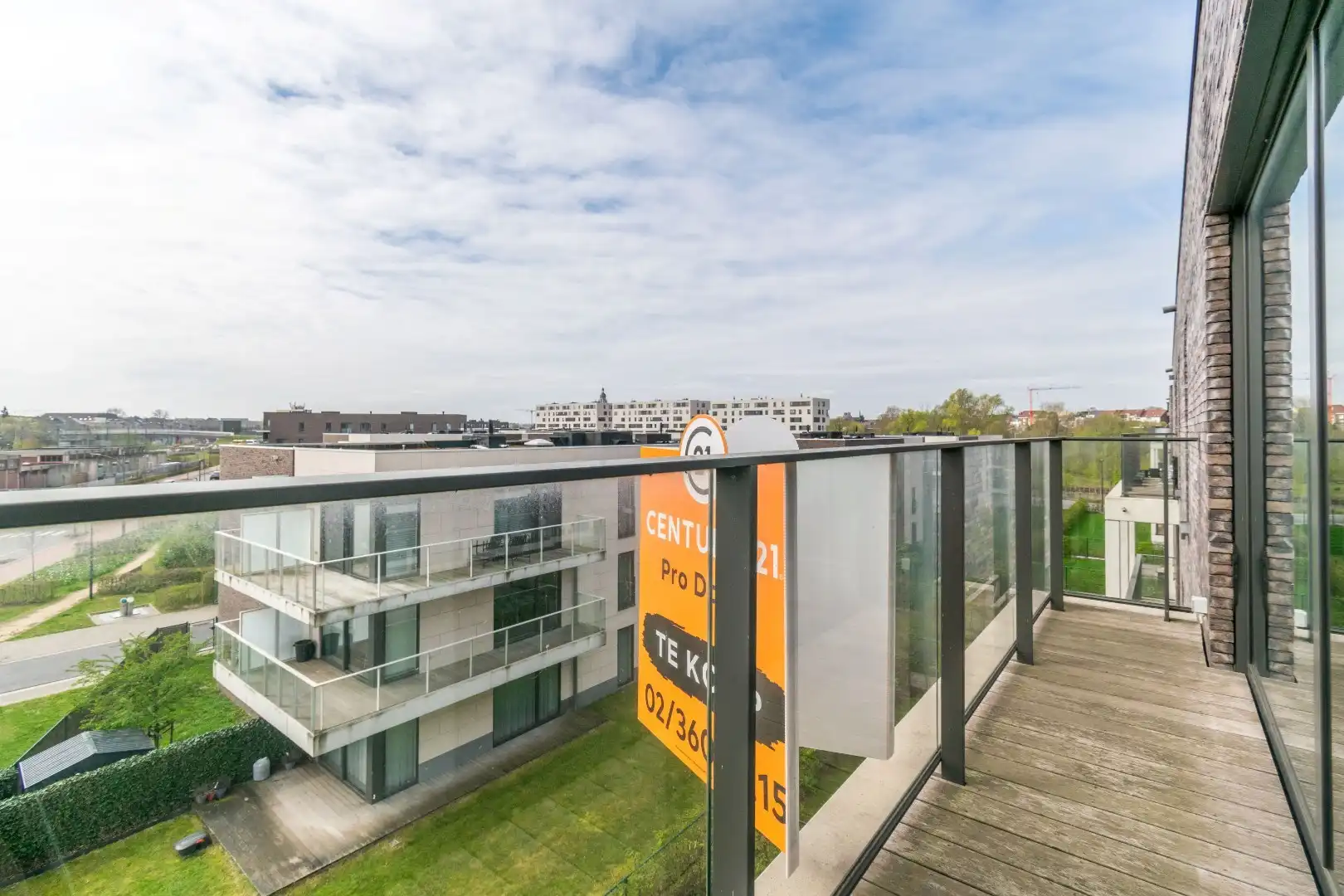 Een recent en zongericht appartement te Halle! foto 13