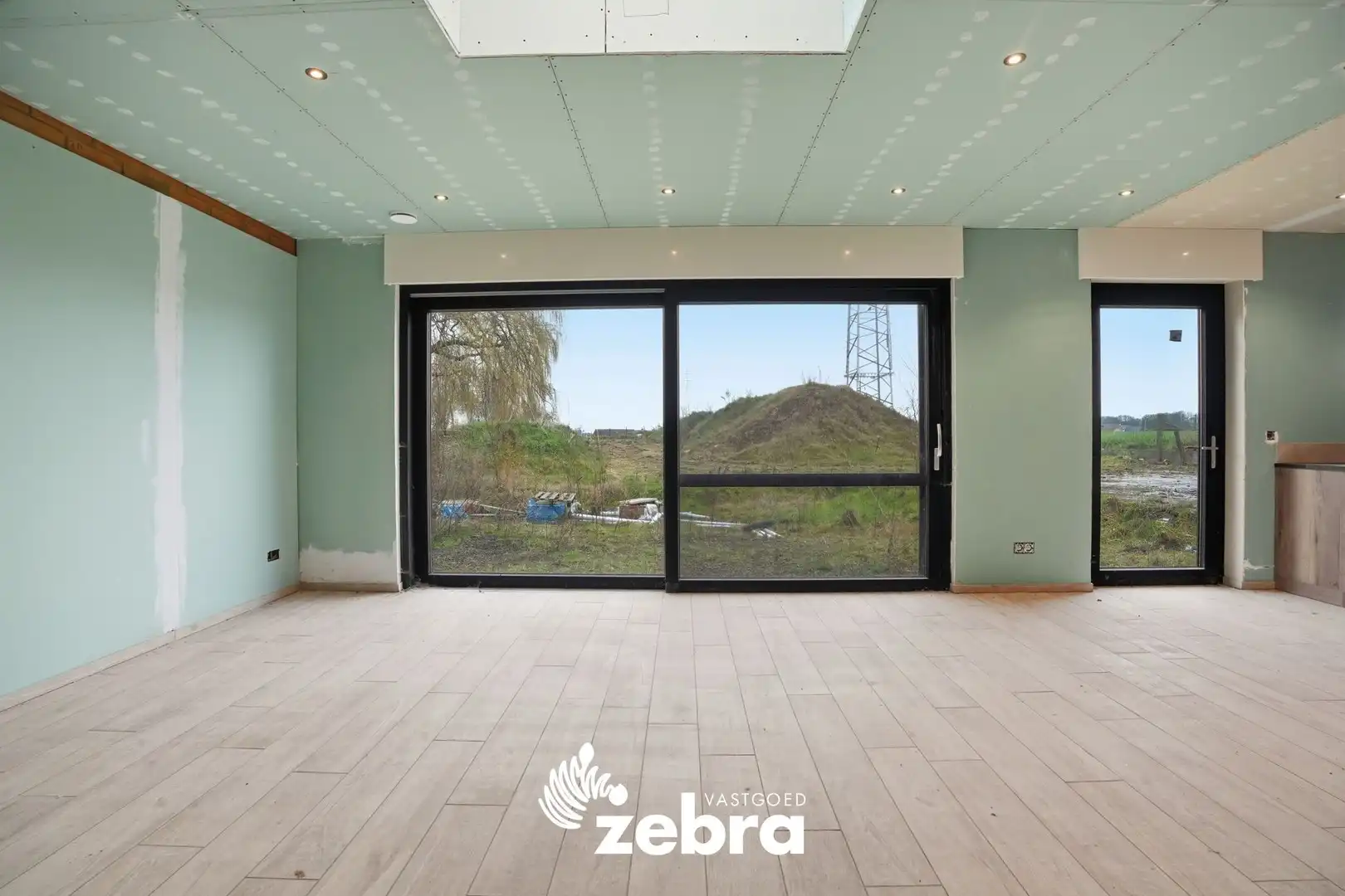 Woning met loods op landelijke ligging te Ingelmunster! foto 7