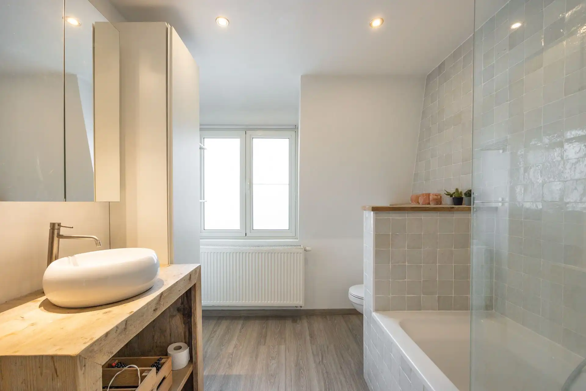 Sfeervolle gezinswoning met zonnige tuin in Mortsel foto 11