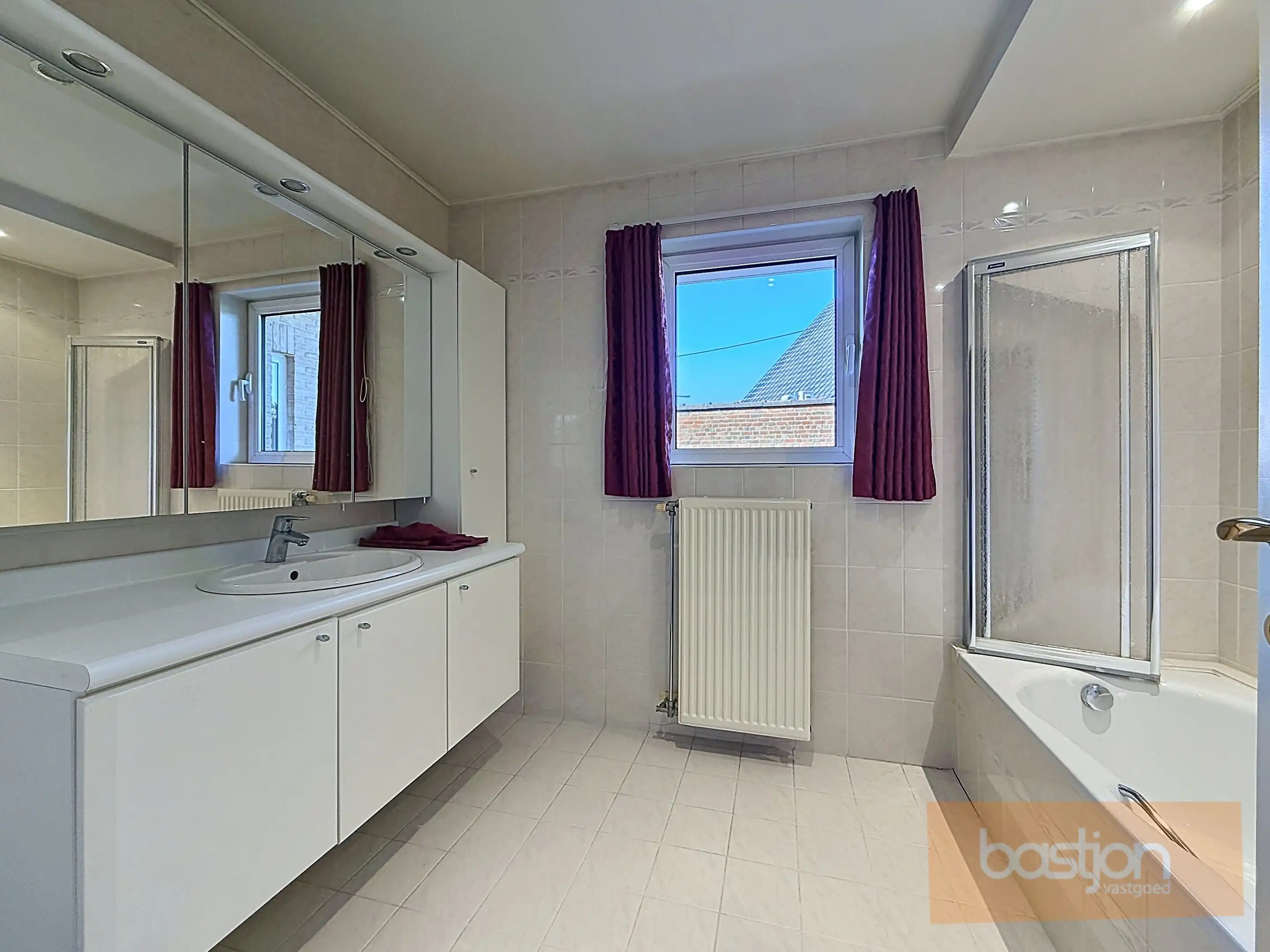 Appartement te huur met zicht op Markeplaats foto 9