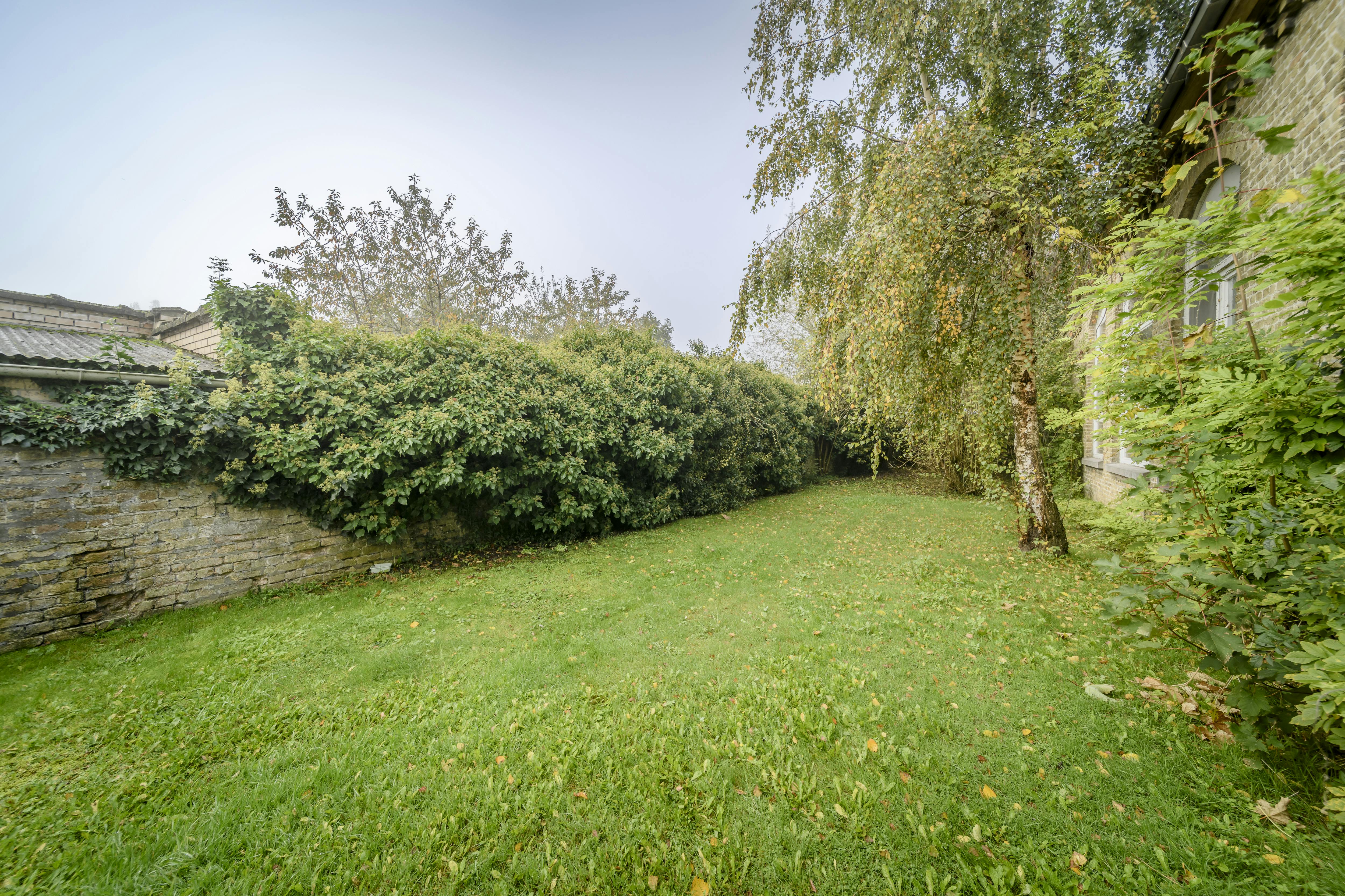 Opbrengsteigendom: - woning - 3 appartementen - studio - tuin foto 24