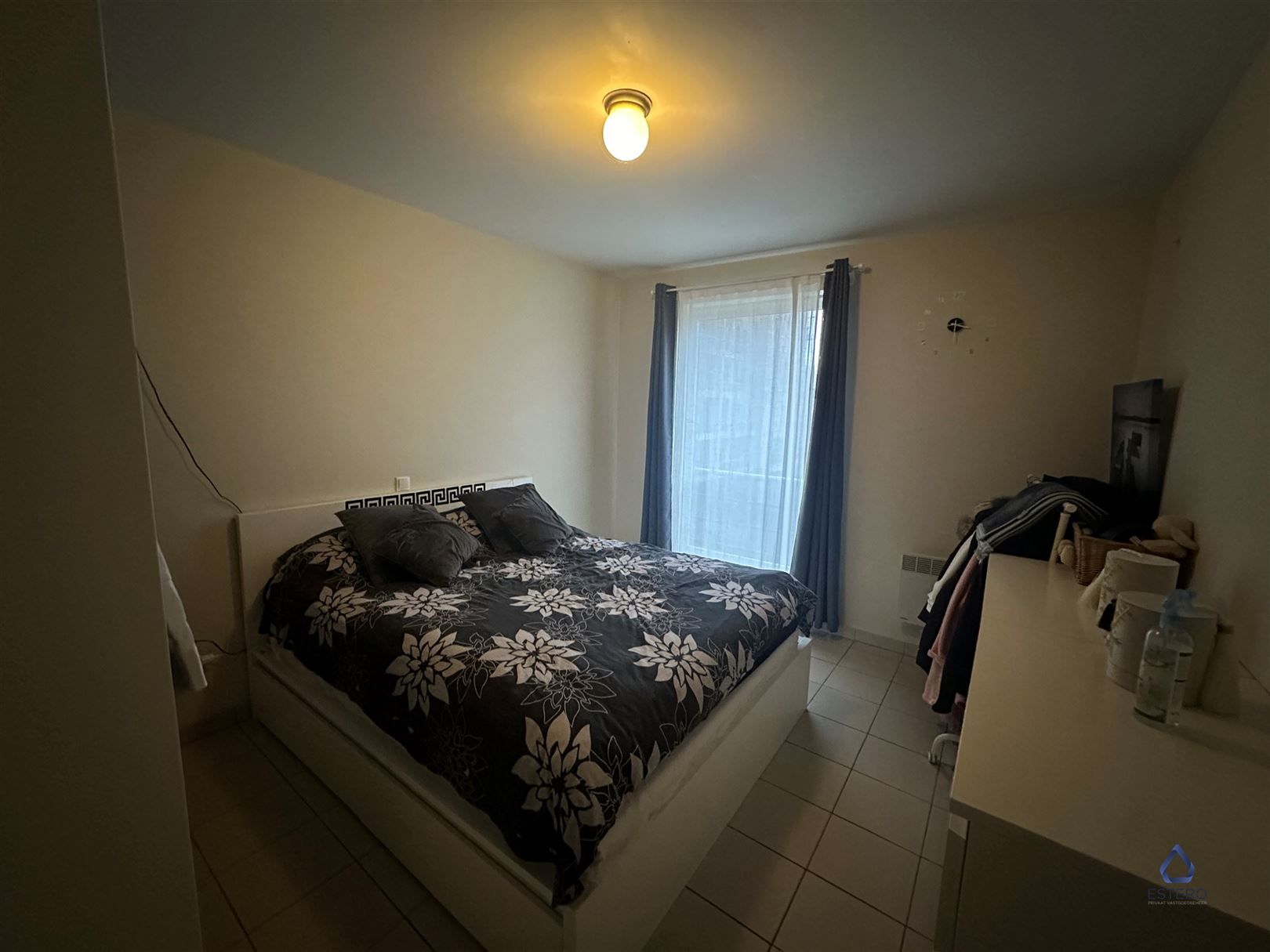 Ruim 3-slaapkamerappartement met zuidgericht terras foto 5