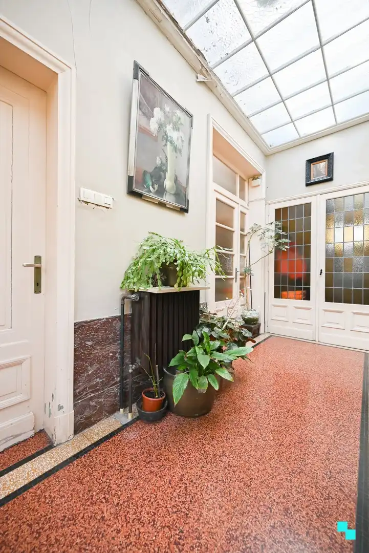 Te renoveren herenwoning te centrum Izegem nabij het kanaal. foto 17