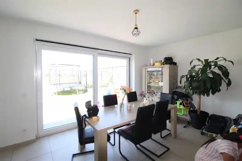 Zeer energiezuinige nieuwbouwwoning te Roeselare foto 3