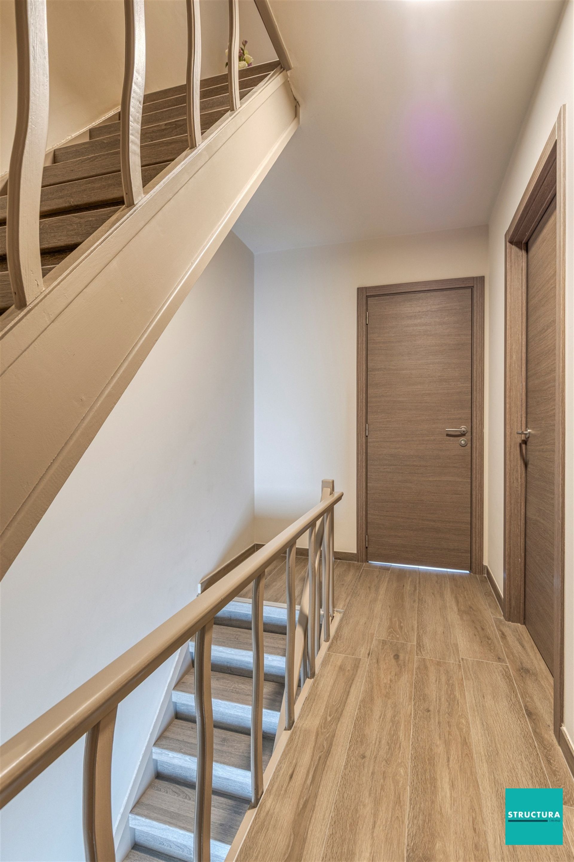 Gerenoveerde, energiezuinige woning in het centrum foto 23