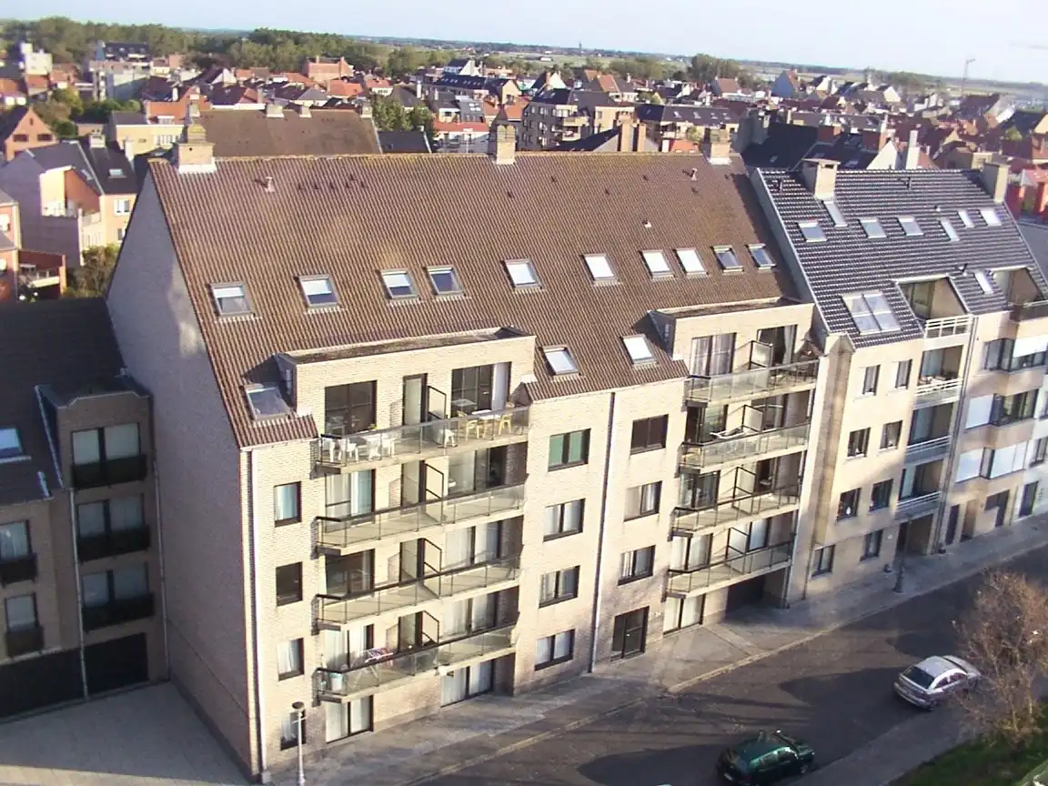 Luxe duplex appartement met terras en frontaal zeezicht foto 2