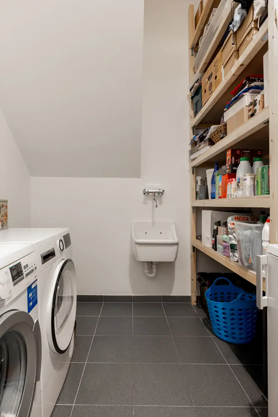 Gelijkvloers appartement met gezellige tuin te Zoersel foto 13