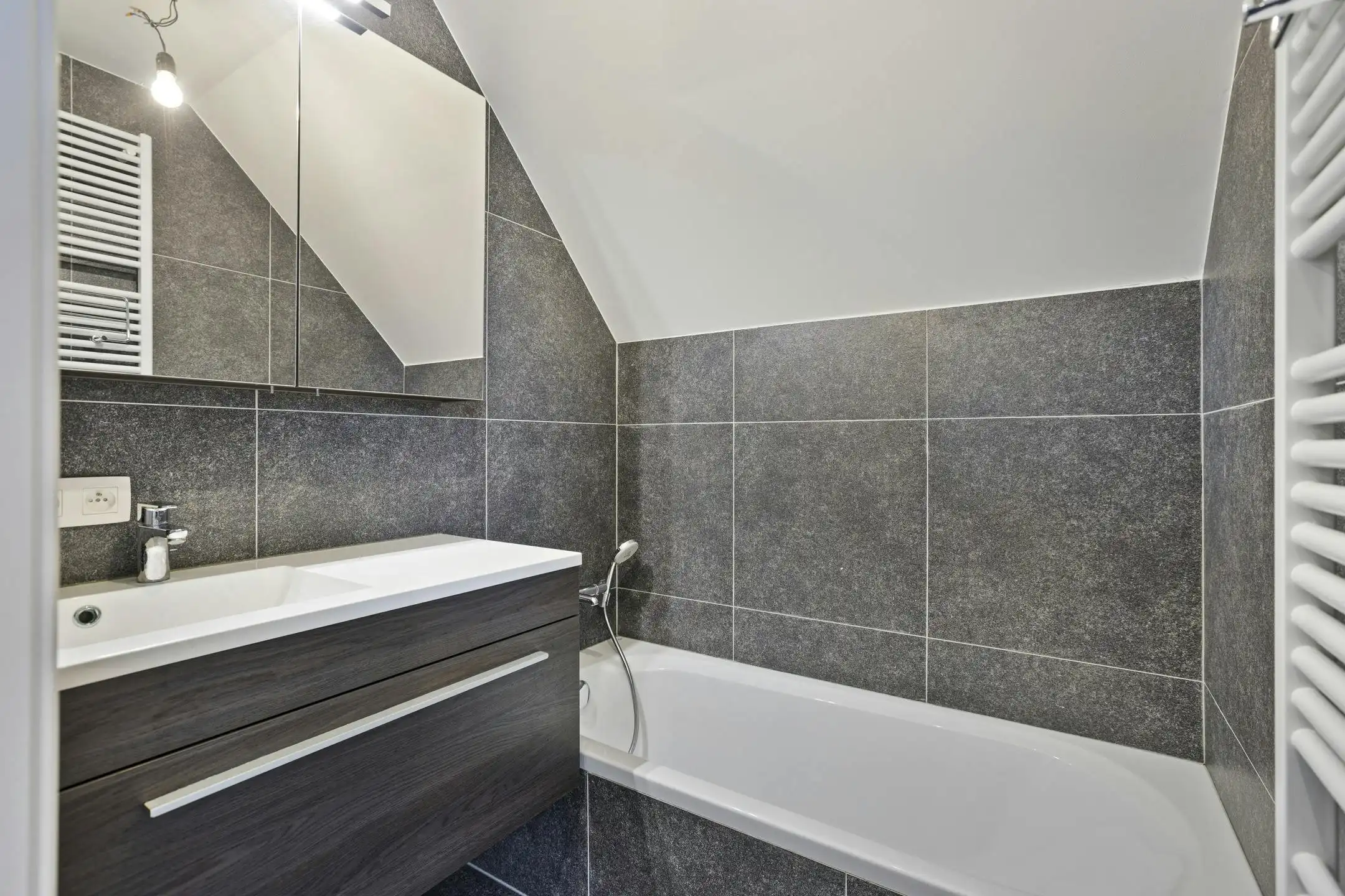 Appartement te koop in de Casselstraat in Poperinge foto 19