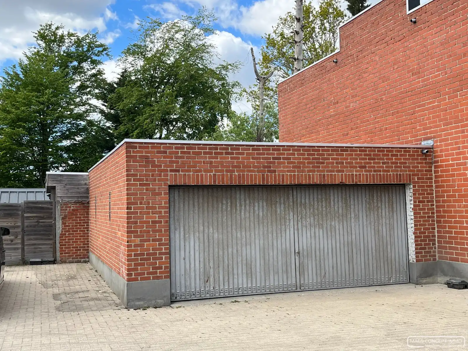 Garage te huur Harelbekestraat 112 - 8540 Deerlijk