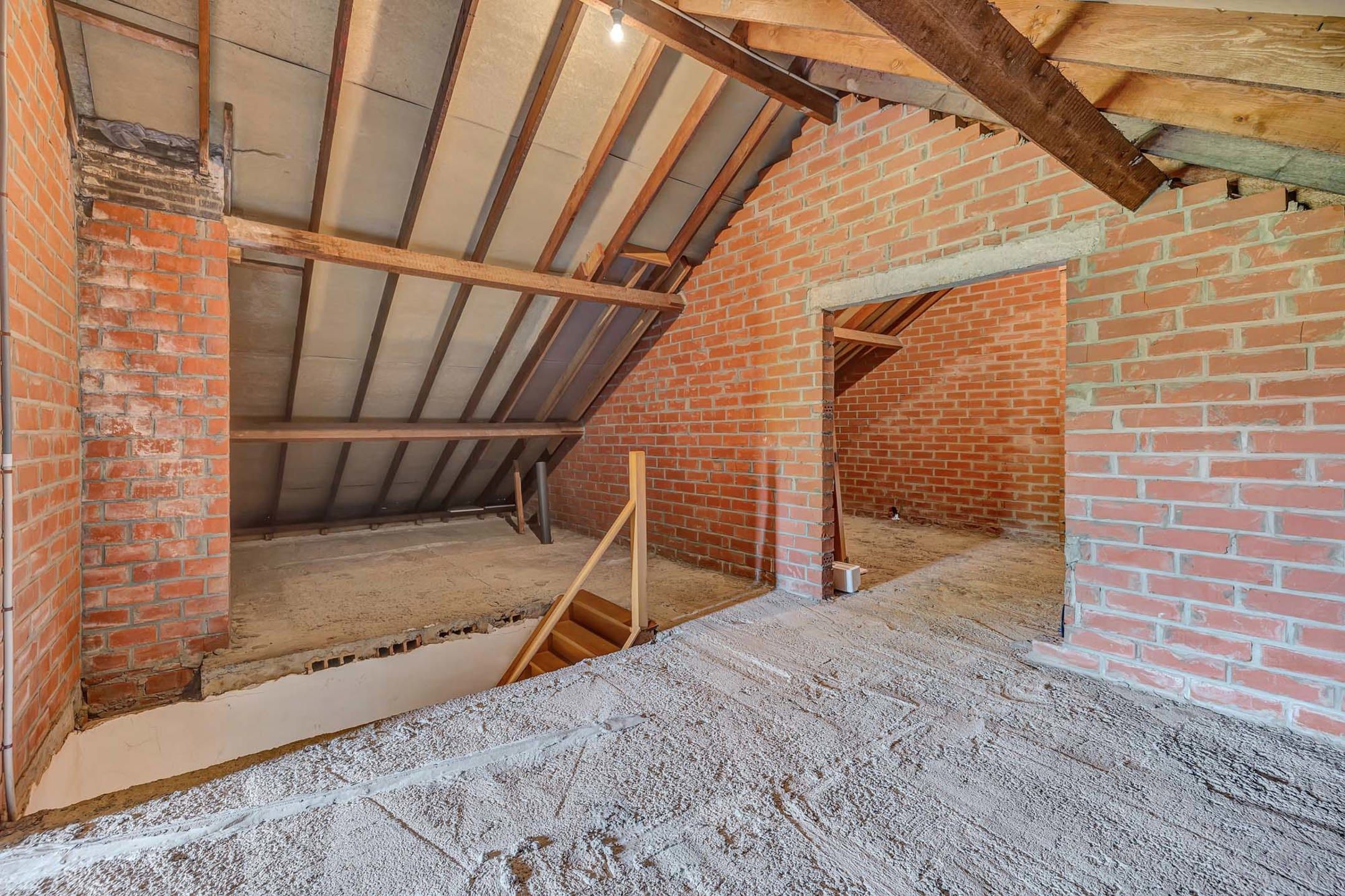 Statige villa op ruim perceel te Sint-Martens-Leerne (Deinze) foto 14