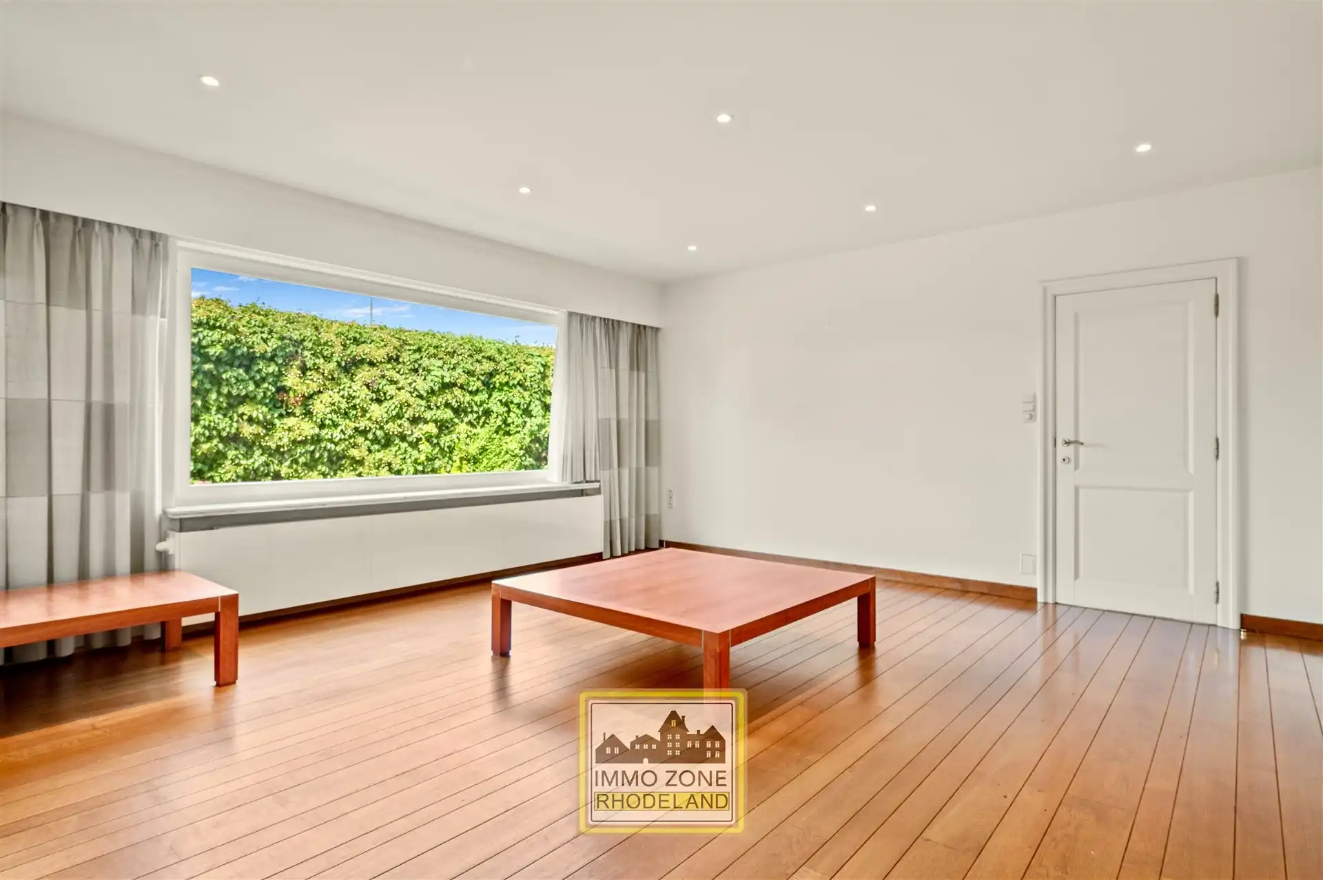 Prachtige bungalow villa met 3 slpks en mooie tuin foto 9