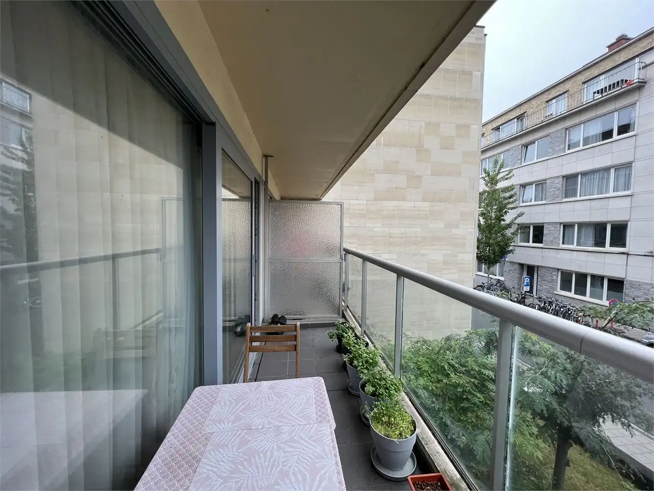 Lichtrijke studio met terras te huur in Leuven centrum! foto 10