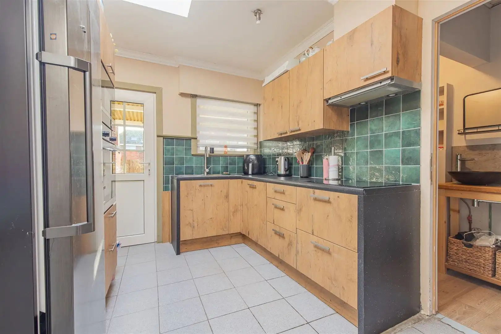 Op te frissen woning met potentieel, 2 slpk, tuin en zolder foto 7