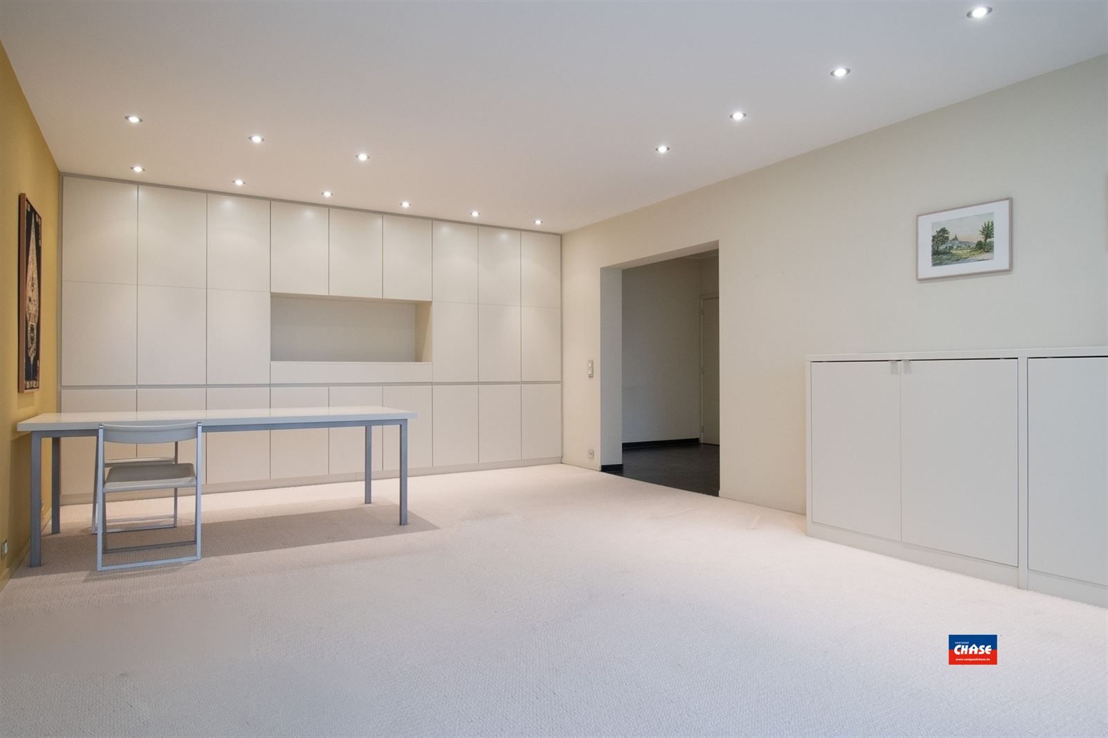 Ruim appartement met 2 slaapkamers & groot terras foto 3