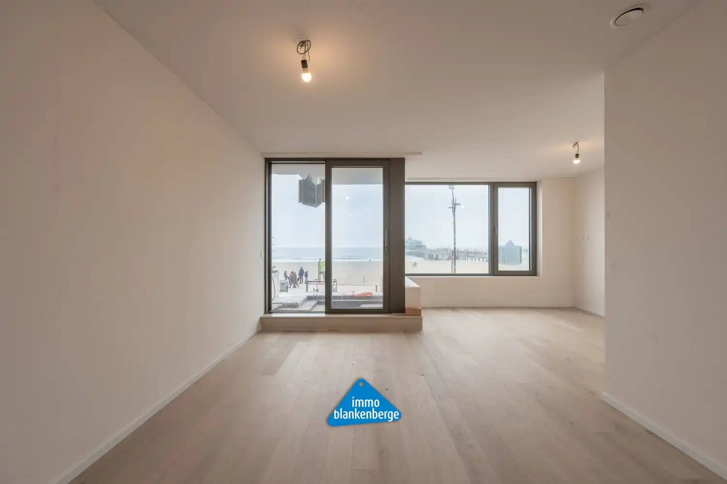 Uniek 2 slaapkamerappartement in Residentie Pier foto 5